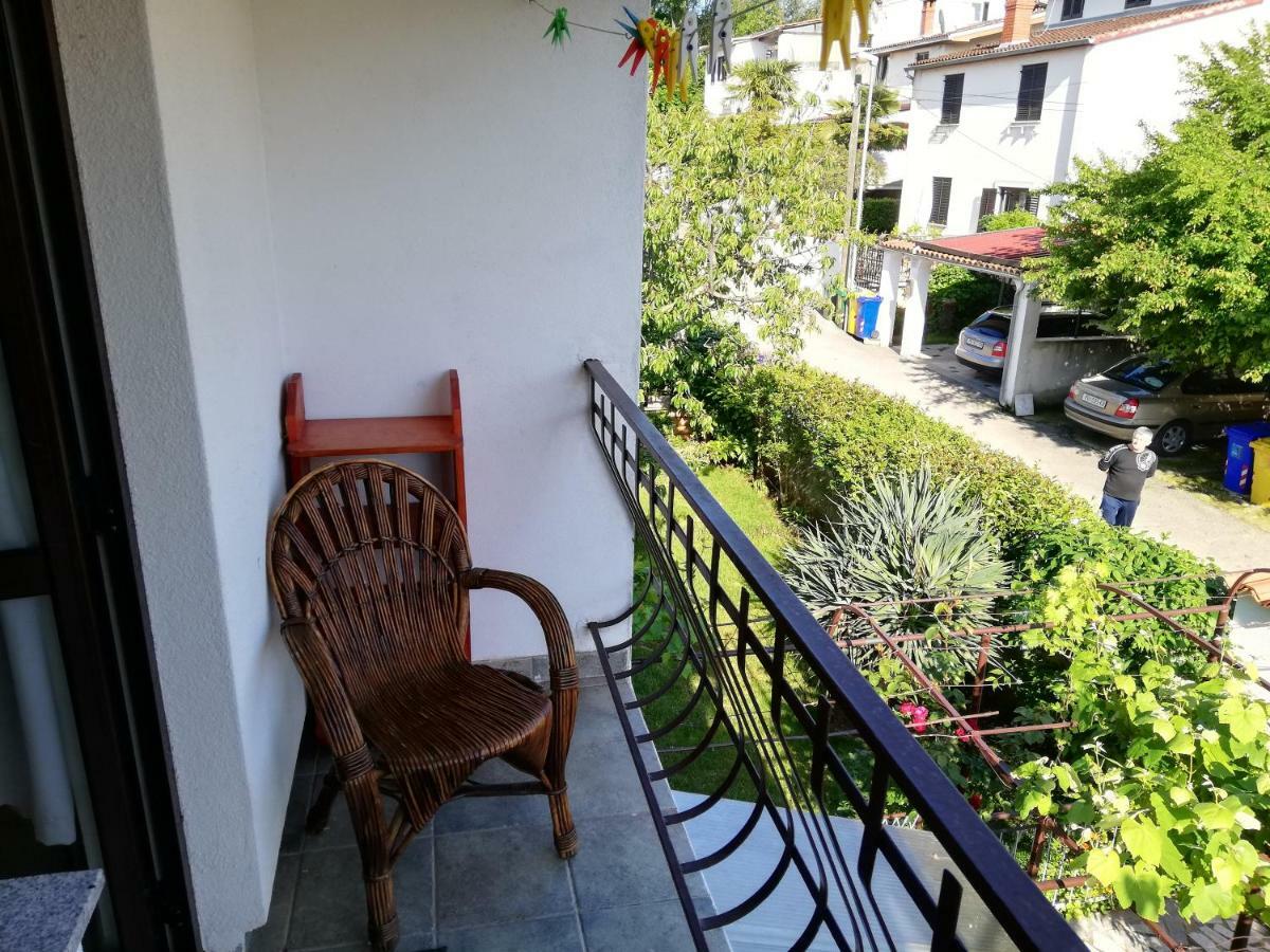 Family Apartman Luka Lägenhet Rovinj Exteriör bild